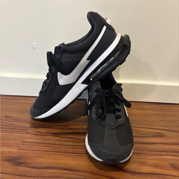 Nike Air Max Pre-Day Black White Men’s 10.5